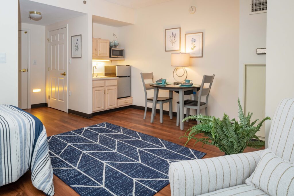 bedroom suite